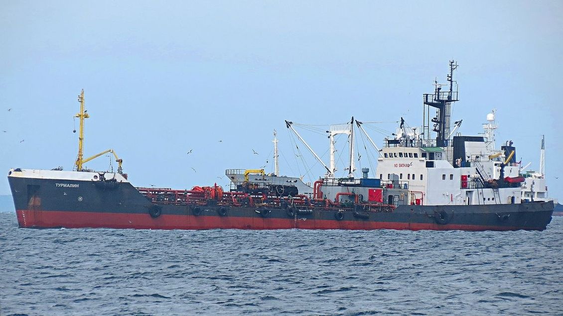Evropě hrozí velká ekologická katastrofa skrze ruský stínový flot - Médium.cz